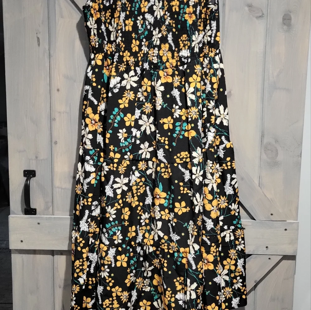 Floral Shirred Mock Neck Cut Out Pocket Ruffle Hem Dress - Picture 8 of 15